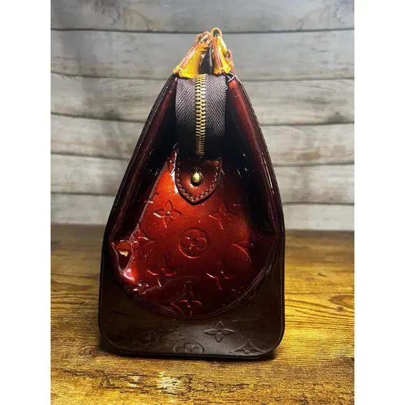 Louis Vuitton Vernis Brea MM - Griotte - Picture 3 of 11